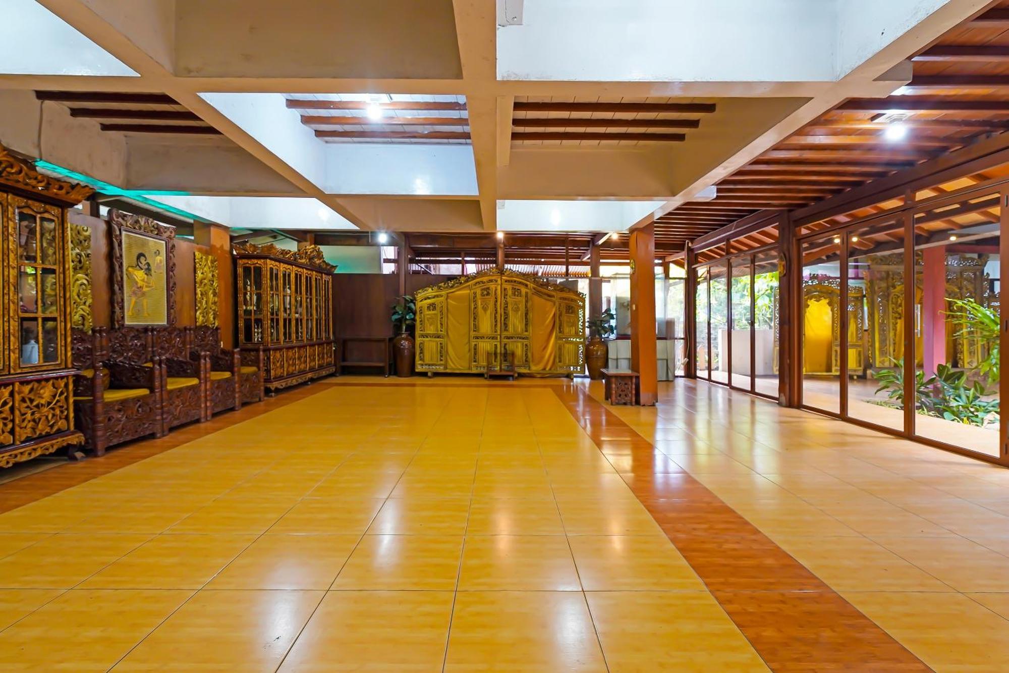 Oyo Life 92835 Maya Adipuri Bandung Exterior foto